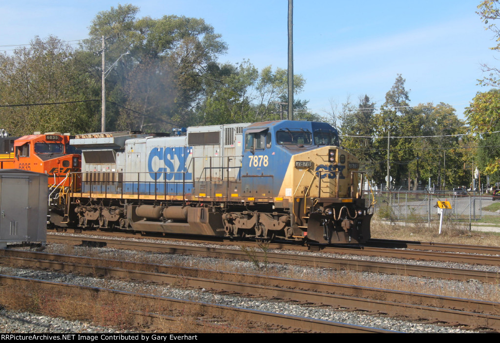 2nd Train - Eastbound CSX Manifest Freight